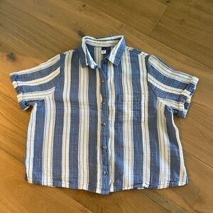Old Navy Blue and White Striped Short-Sleeve Button-Down Shirt